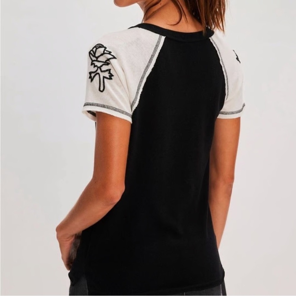 Free People Pep Rally Embroidered Rose Black White Baseball Tee Shirt - Picture 2 of 12